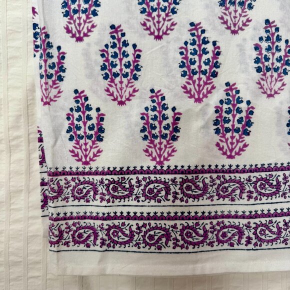 Sagar Blue & Magenta Tablecloth from Pomegranate 55x55" Square - Picture 3 of 4